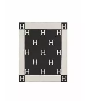 Покрывало и плед