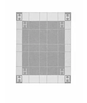 Покрывало и плед