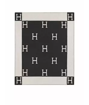 Покрывало и плед