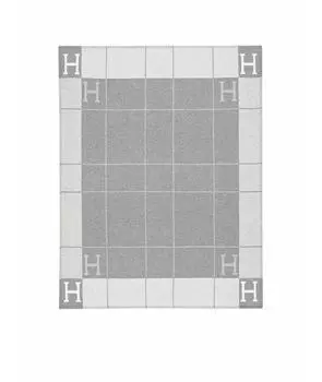 Покрывало и плед