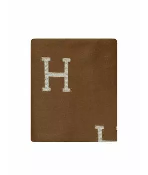 Покрывало и плед