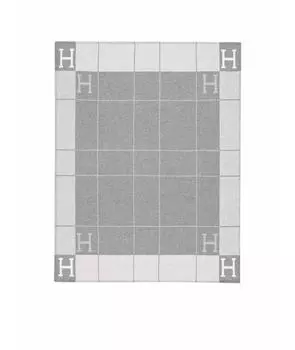 Покрывало и плед