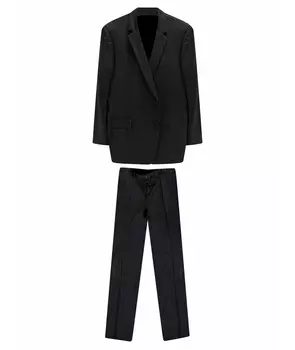 Повседневный костюм