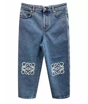 Прямые джинсы