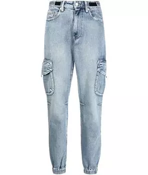 Прямые джинсы