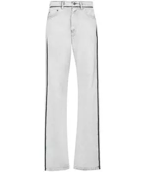 Прямые джинсы