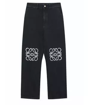 Прямые джинсы