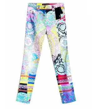 Прямые джинсы