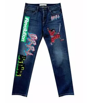 Прямые джинсы