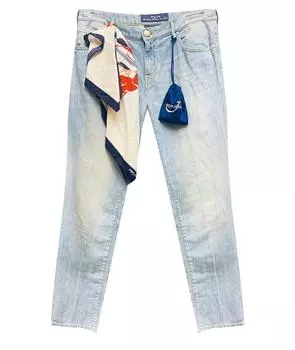 Прямые джинсы