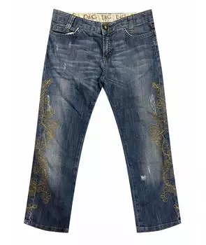 Прямые джинсы