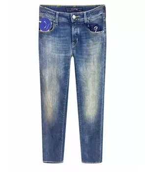 Прямые джинсы