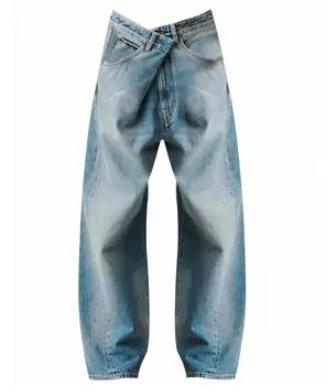 Прямые джинсы