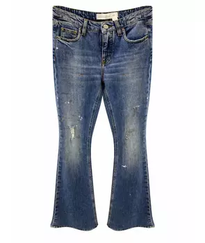 Прямые джинсы