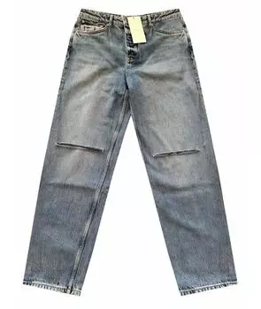 Прямые джинсы