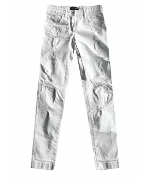 Прямые джинсы