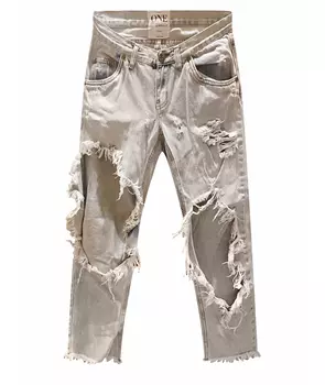 Прямые джинсы