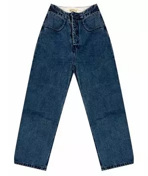 Прямые джинсы