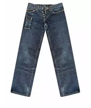 Прямые джинсы