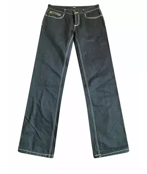 Прямые джинсы