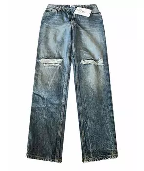 Прямые джинсы