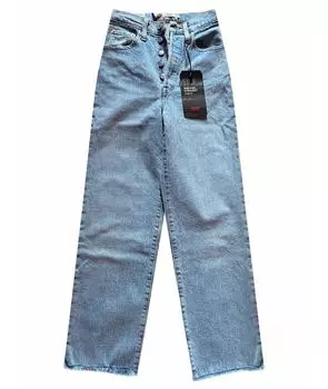 Прямые джинсы