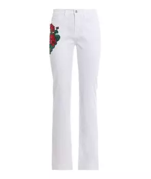 Прямые джинсы