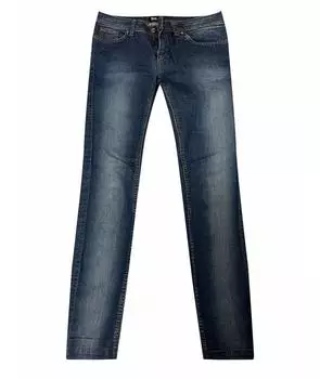 Прямые джинсы