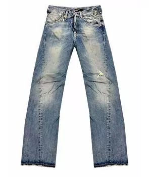 Прямые джинсы