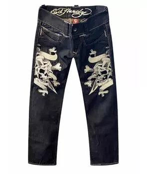 Прямые джинсы