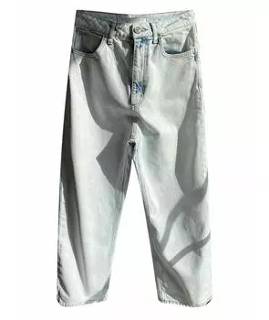 Прямые джинсы