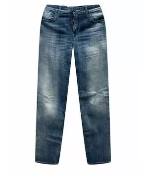 Прямые джинсы