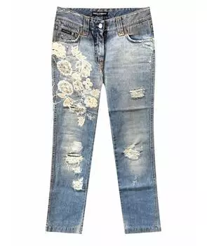 Прямые джинсы