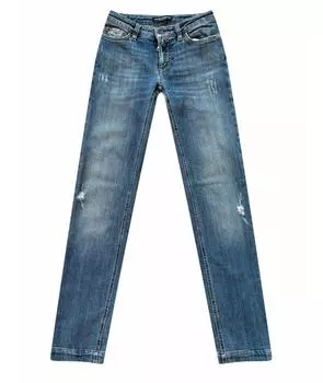 Прямые джинсы