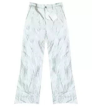 Прямые джинсы