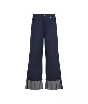 Прямые джинсы