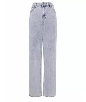 Прямые джинсы