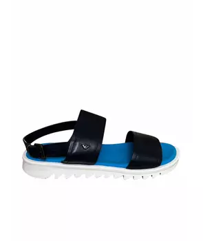 Сандалии и шлепанцы