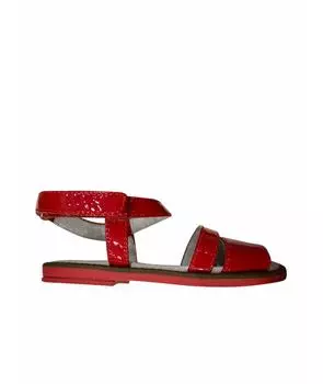 Сандалии и шлепанцы