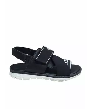 Сандалии и шлепанцы