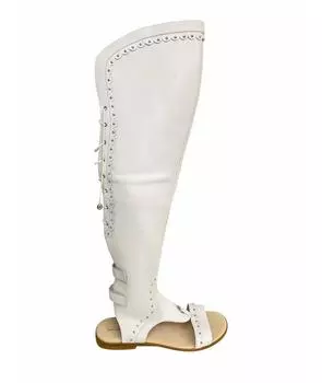 Сандалии и шлепанцы