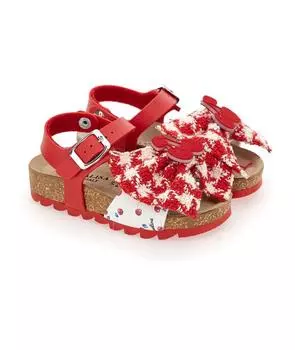 Сандалии и шлепанцы