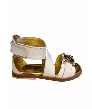 Сандалии и шлепанцы