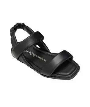 Сандалии и шлепанцы