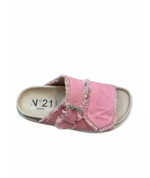 Сандалии и шлепанцы