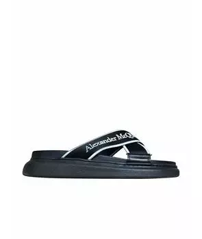 Шлепанцы