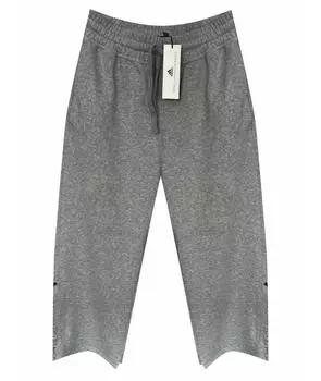 Спортивные брюки и шорты