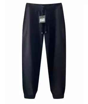 Спортивные брюки и шорты