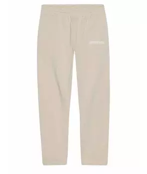 Спортивные брюки и шорты