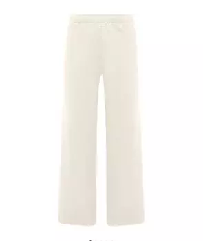 Спортивные брюки и шорты